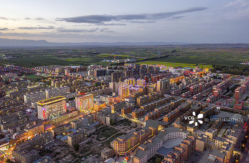 民乐县城夜景图片素材