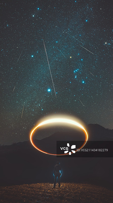 面对双子座流星雨图片素材