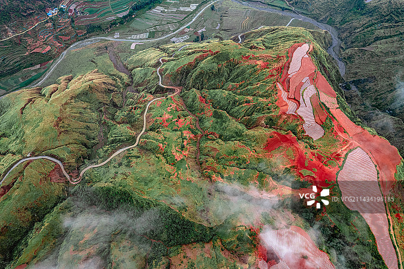 航拍·东川落霞沟图片素材