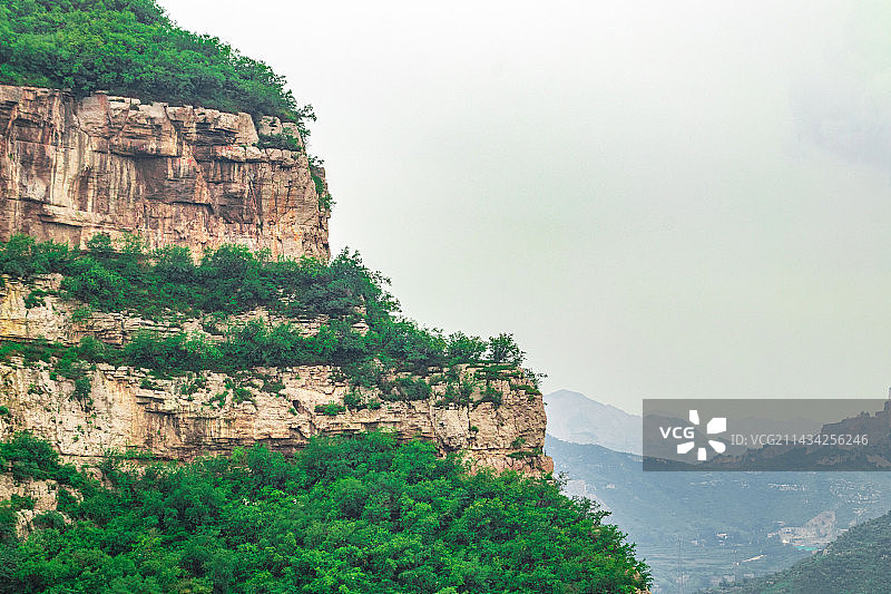 石家庄抱犊寨的青山绿水图片素材