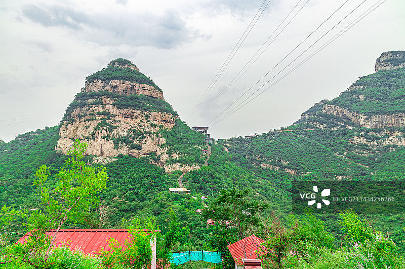 石家庄抱犊寨的青山绿水图片素材