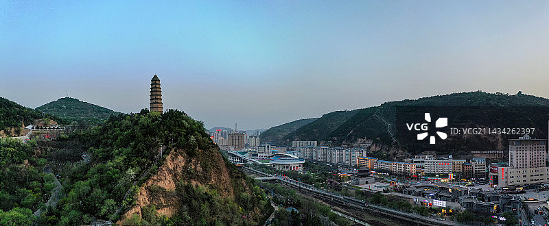 革命圣地延安宝塔山202304图片素材