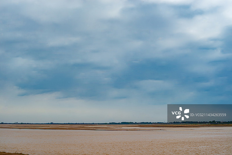 中国郑州节假日旅游地黄河风景区黄河自然风光图片素材