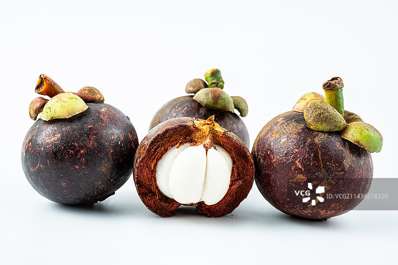 白背景上的新鲜山竹图片素材