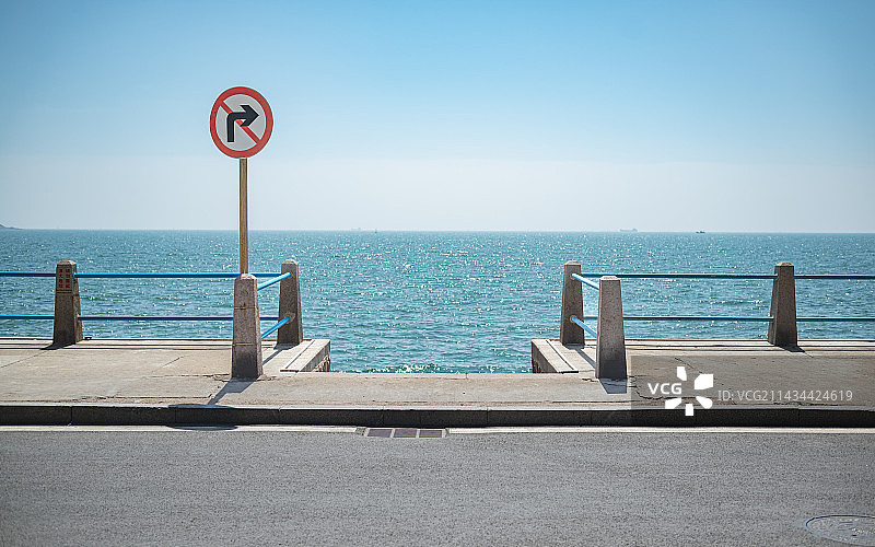 海景蓝天｜青岛  小镰仓图片素材