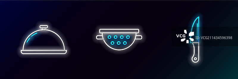 刀和盖有食物的托盘图片素材