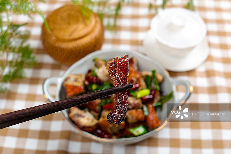 美味家常菜小炒烤鸭图片素材