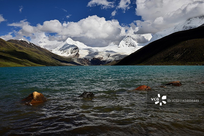 萨普神山图片素材