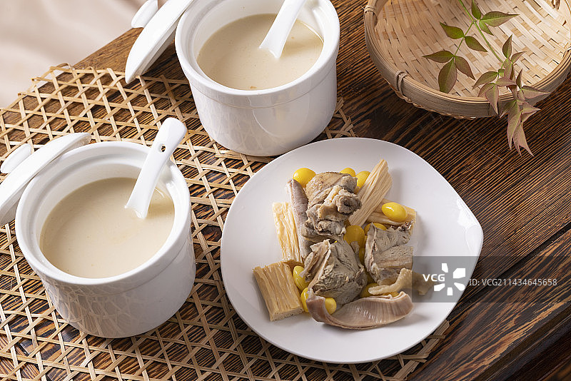 老火例汤图片素材