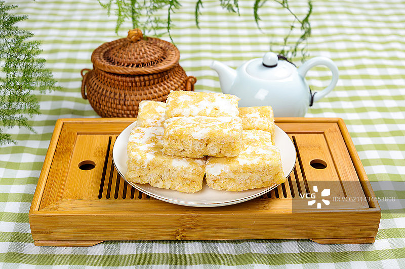 休闲零食小吃萨其马图片素材