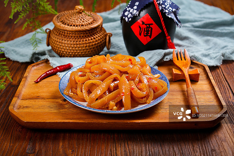 美味家常菜酸辣猪肉皮图片素材