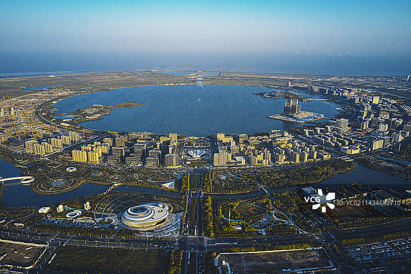 俯瞰滴水湖图片素材