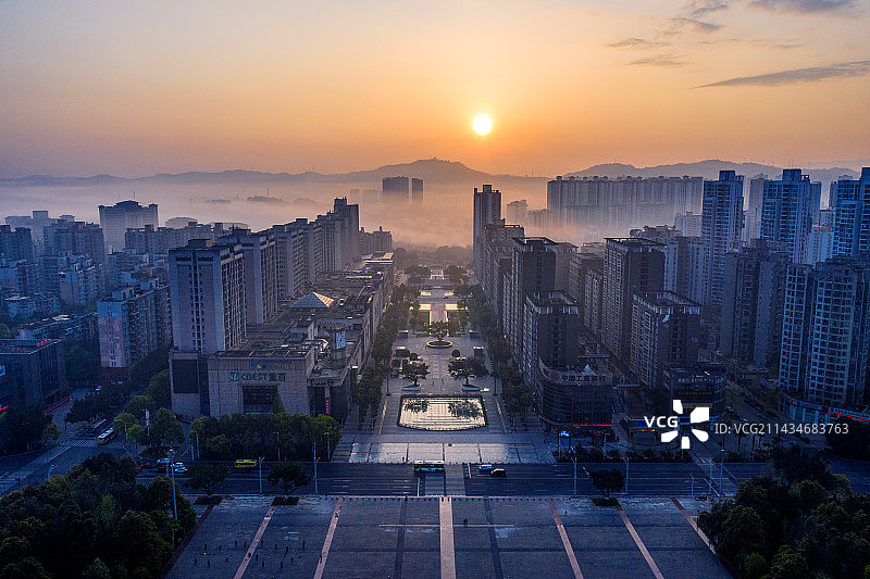 1雾城5图片素材
