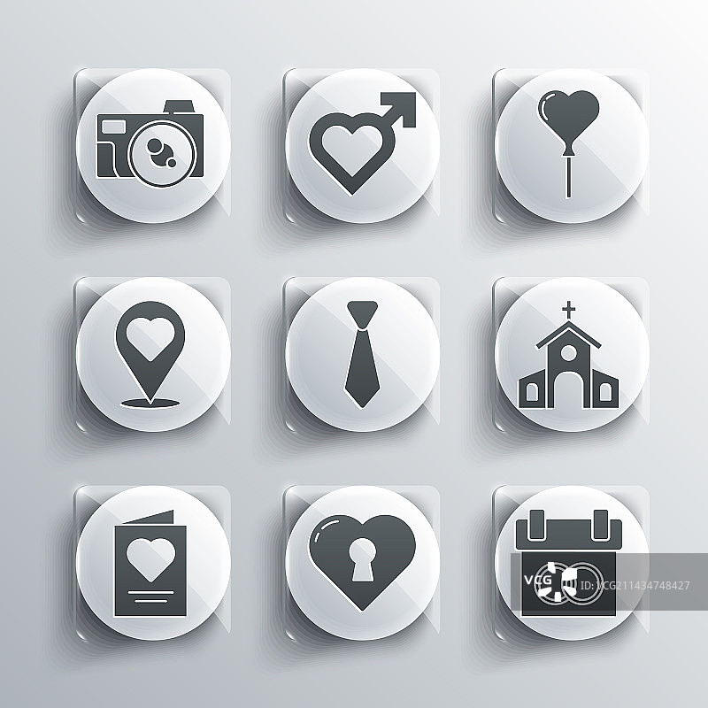 带钥匙孔日历教堂建筑的心形套装图片素材