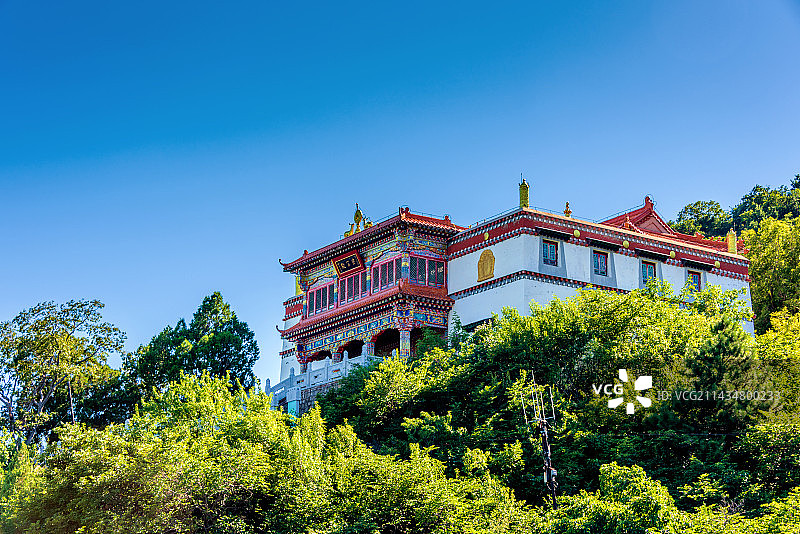 中国辽宁阜新海棠山普安寺密宗殿图片素材