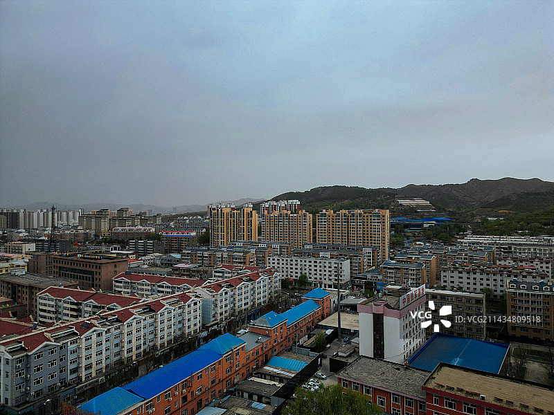 承德 双滦区 双塔山 中心大街 御水花园图片素材