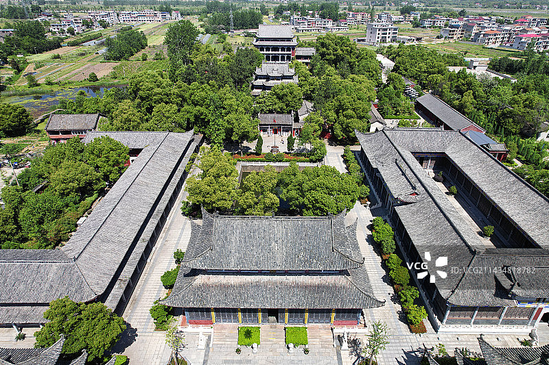 航拍蕲春普阳观道教药圣景区风景图片素材