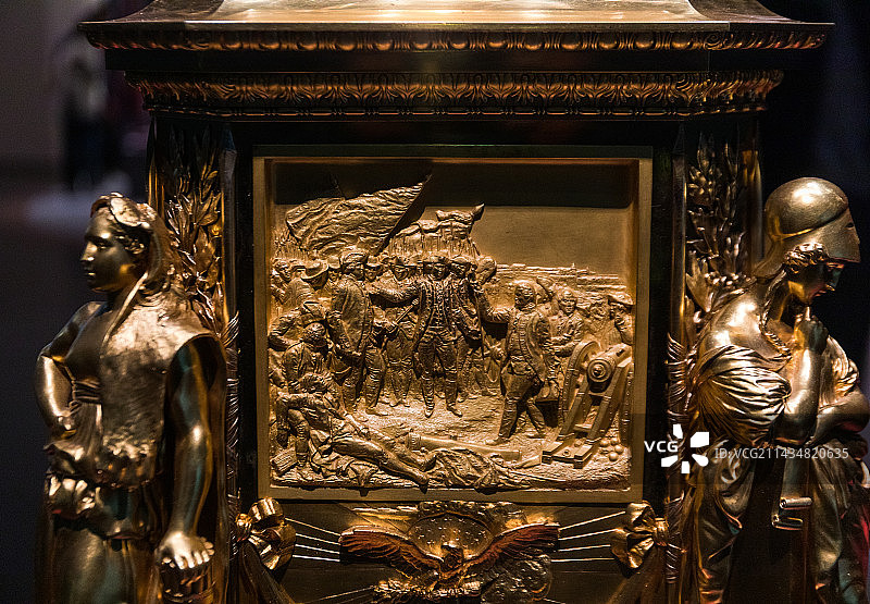 山东博物馆珍宝展拉法耶特瓶图片素材