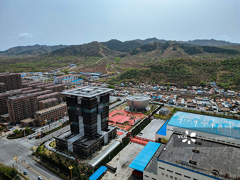 平泉市 地标 文魁公园 油画城  游泳馆 亮达国际 山庄集团图片素材