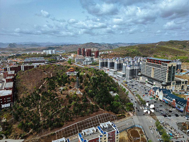 平泉市 地标 文魁公园 油画城  游泳馆 亮达国际 山庄集团图片素材