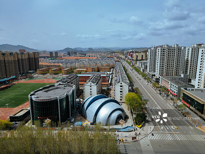 平泉市 地标 文魁公园 油画城  游泳馆 亮达国际 山庄集团图片素材