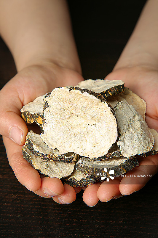 深底上的玛卡图片素材