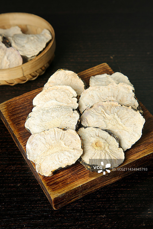 深底上的玛卡图片素材