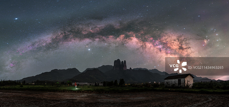 星空下的江郎山图片素材