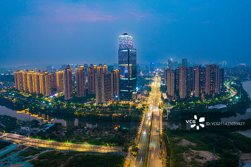 佛山市顺德区大良街道绿地中心（大良最高楼）图片素材