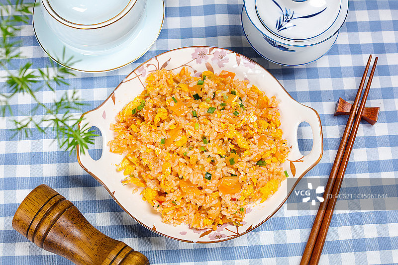 快餐外卖小吃美食泡菜蛋炒饭图片素材
