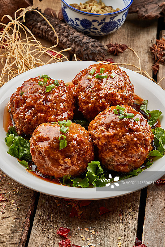 家常红烧丸子图片素材
