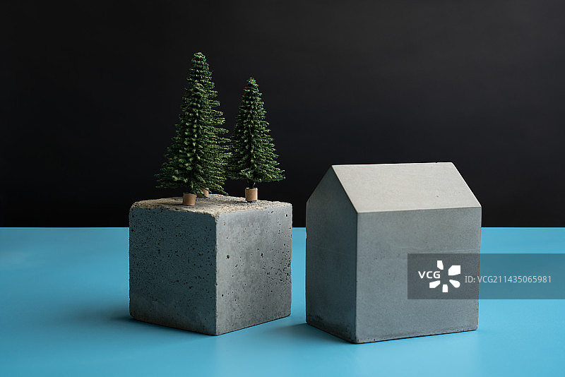 木材混凝土建筑材料和房屋模型静物图微缩创意图片素材