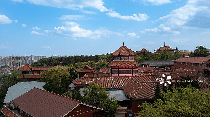 四川下的四川绵阳圣水寺风光图片素材