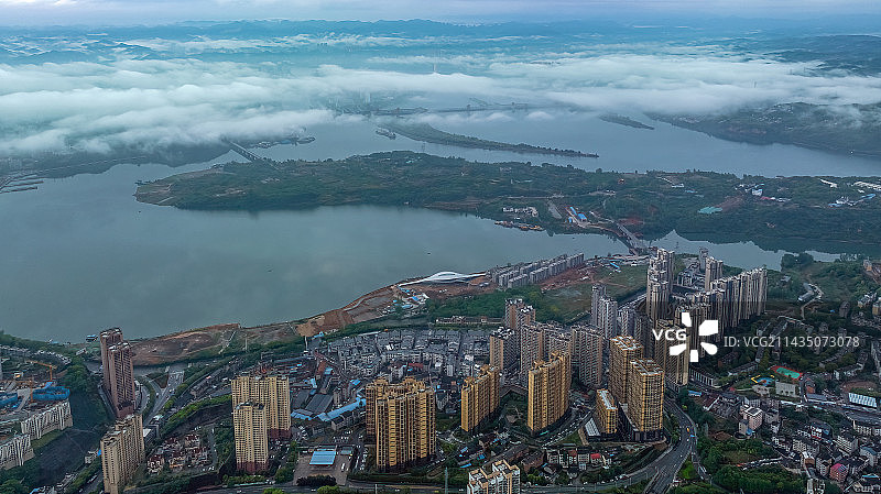 水墨宜昌，烟雾缭绕图片素材