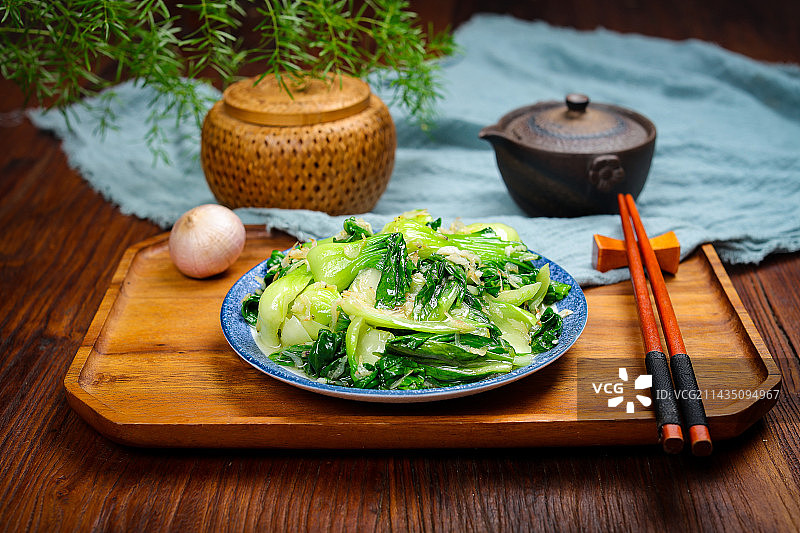 家常小炒菜肴虾皮炒小油菜图片素材