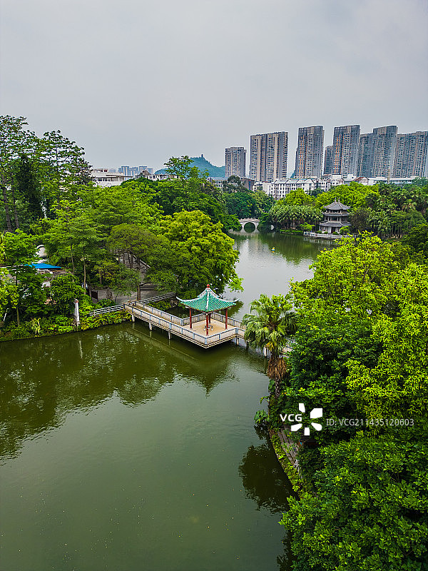 柳州城中区航拍柳侯公园图片素材