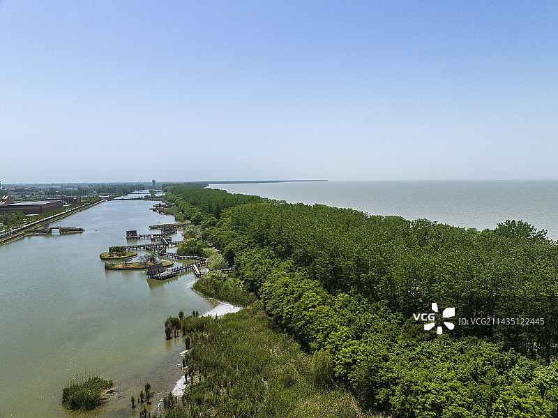 航拍江苏省淮安市洪泽湖古堰景区风光图片素材