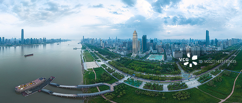 武汉汉口江滩航拍图片素材