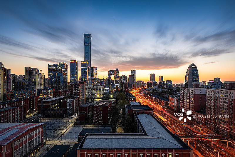 北京市国贸CBD蓝调晚霞图片素材