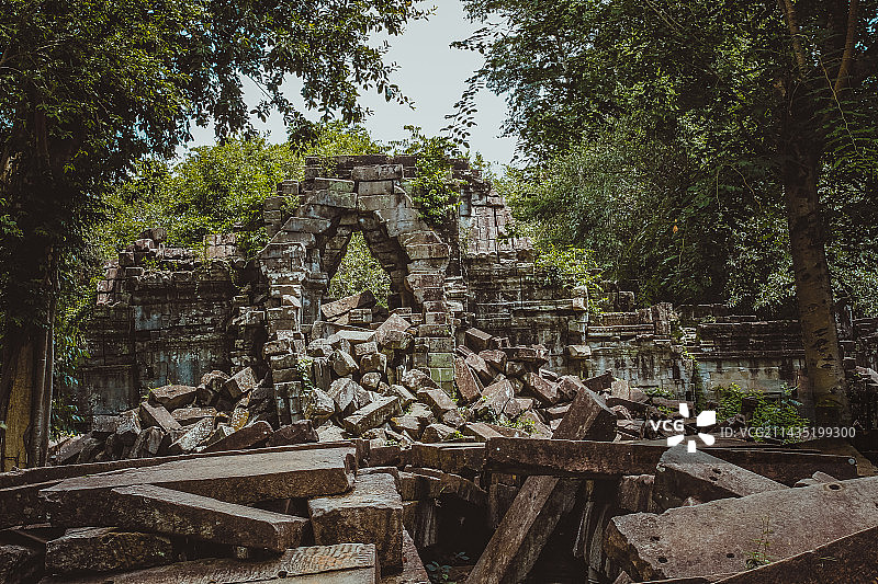 柬埔寨暹粒吴哥窟崩密列图片素材