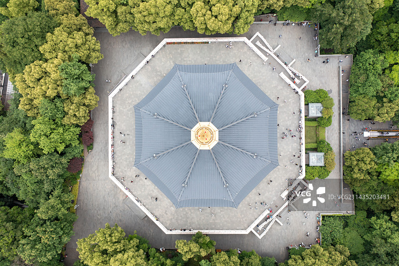 航拍杭州雷峰塔图片素材
