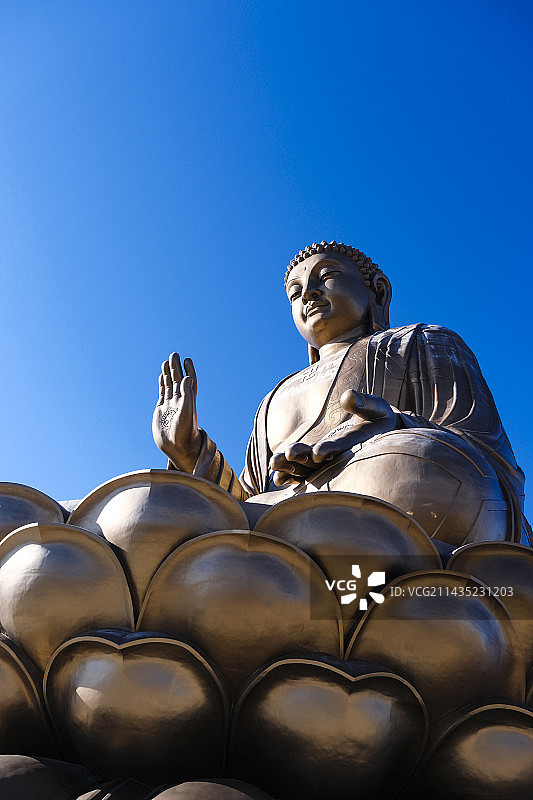 吉林省敦化市六鼎山文化旅游区金鼎大佛图片素材
