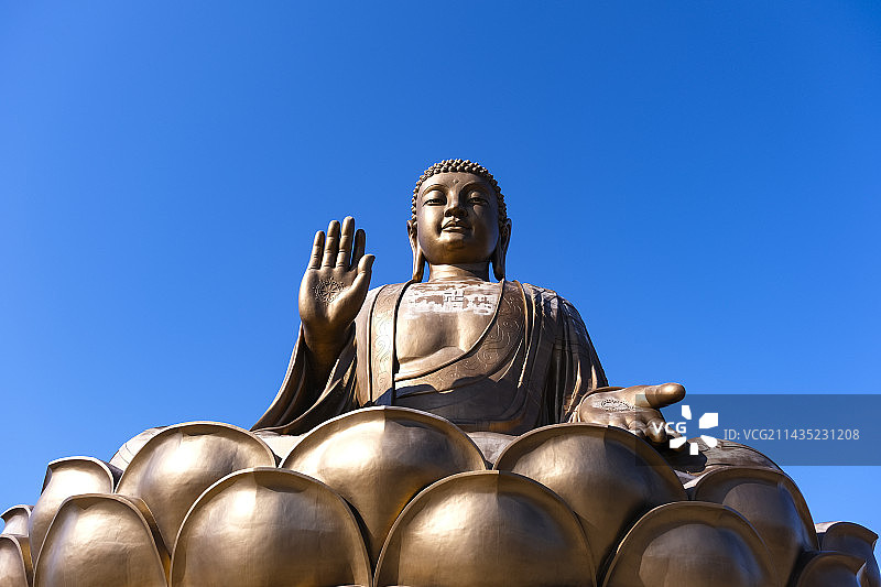 吉林省敦化市六鼎山文化旅游区金鼎大佛图片素材