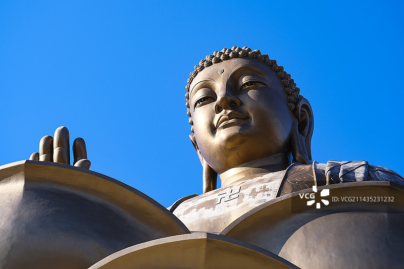 吉林省敦化市六鼎山文化旅游区金鼎大佛图片素材