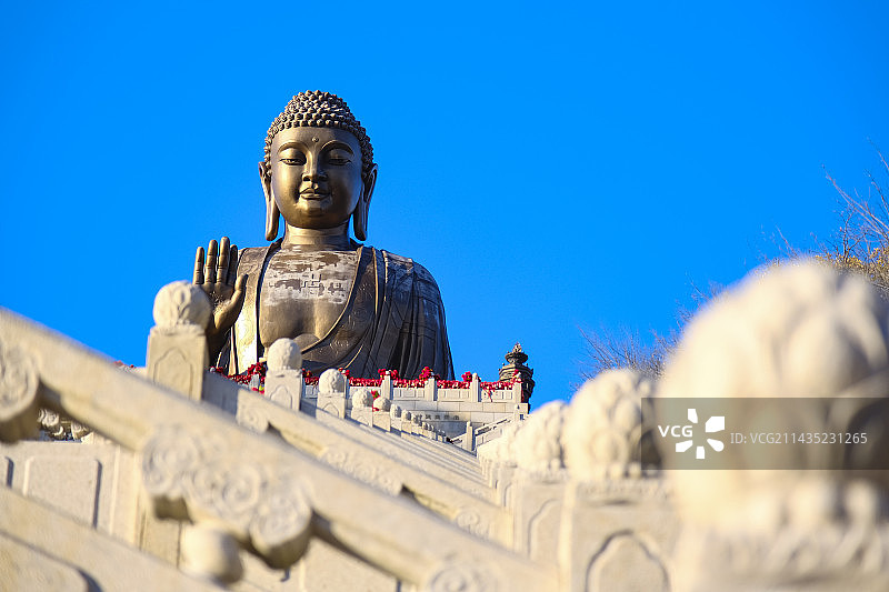 吉林省敦化市六鼎山文化旅游区金鼎大佛图片素材