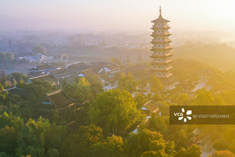 航拍扬州平山堂图片素材