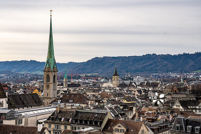 瑞士苏黎世城市建筑的高角度视角图片素材