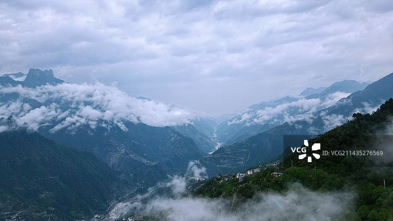 怒江知子罗村图片素材