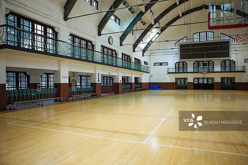 武汉大学篮球场图片素材