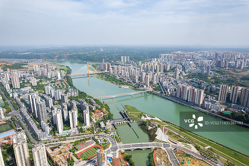 涪江穿过重庆潼南城区图片素材